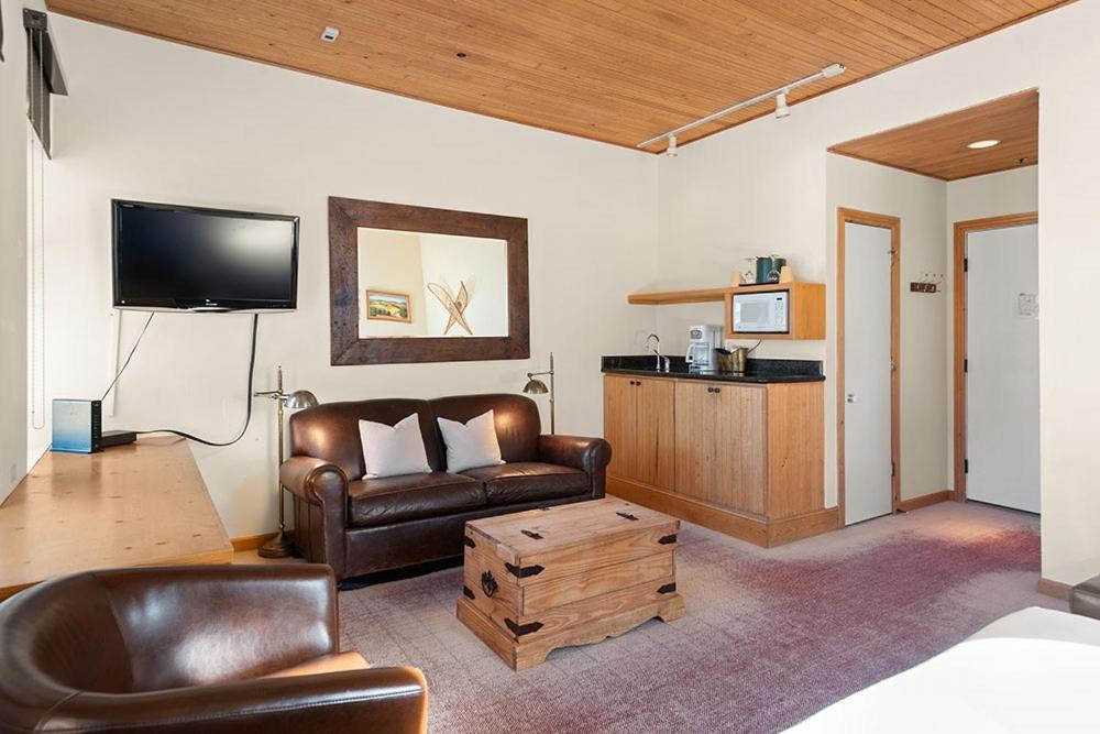 Independence Square Unit 313, Downtown Hotel Room In Aspen With Rooftop Hot Tub Εξωτερικό φωτογραφία